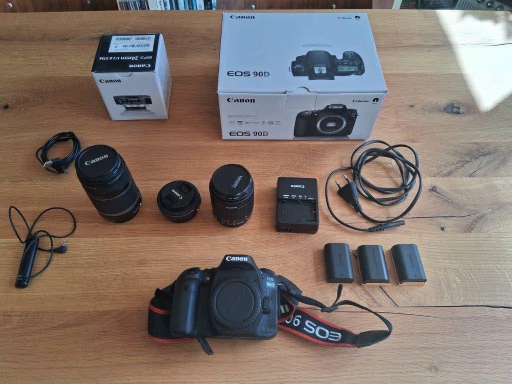 Canon EOS 90D met 3 lenzen, 3 batarijen en afstandsbediening, Canon, 32 megapixels, Ophalen of Verzenden, Zo goed als nieuw