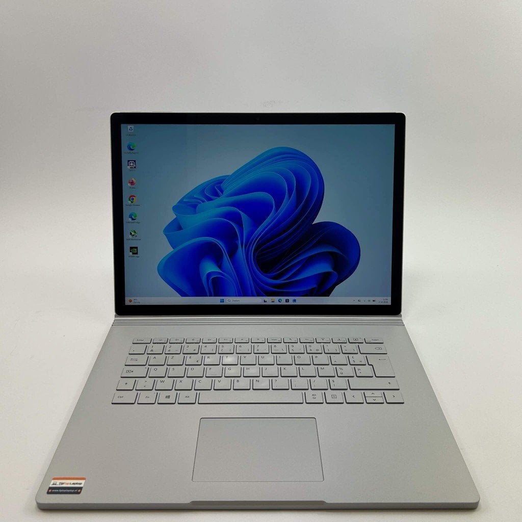 Microsoft Surface Book 3 | Core i7 | RTX 3000 | 32GB | 1TB
