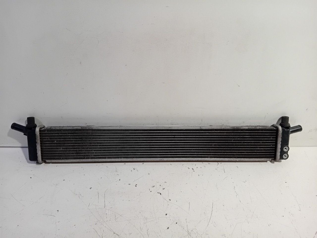 Radiateur Toyota Auris, Onderdelen@venauto.nl, Van der Ven Autorecycling B.V., Gebruikt, Ettenseweg 76, 4706 PB Roosendaal, The Netherlands