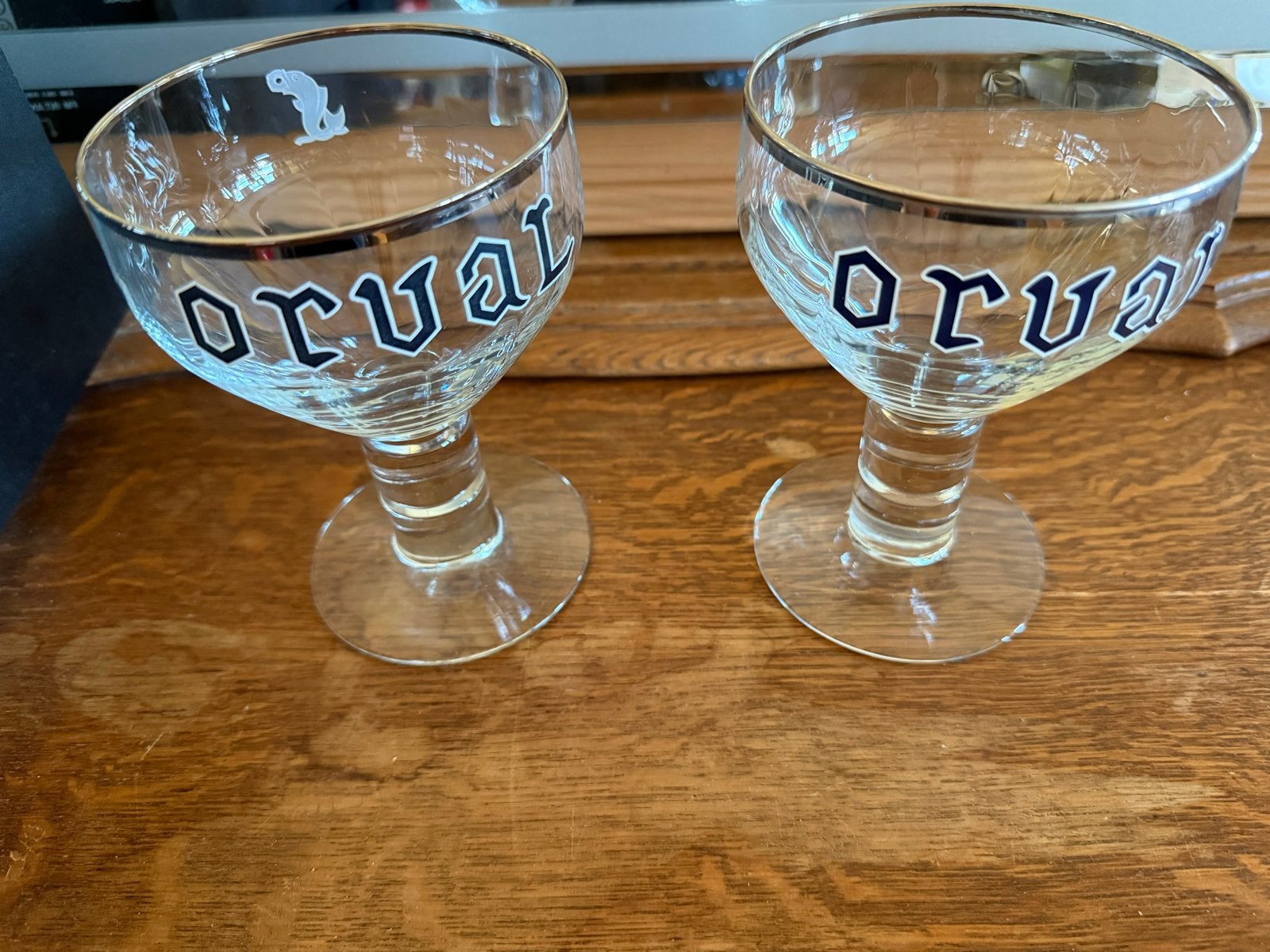 Set van 2 Orval bierglazen, Verzamelen, Biermerken, Zo goed als nieuw, Glas of Glazen, Overige merken, Ophalen of Verzenden