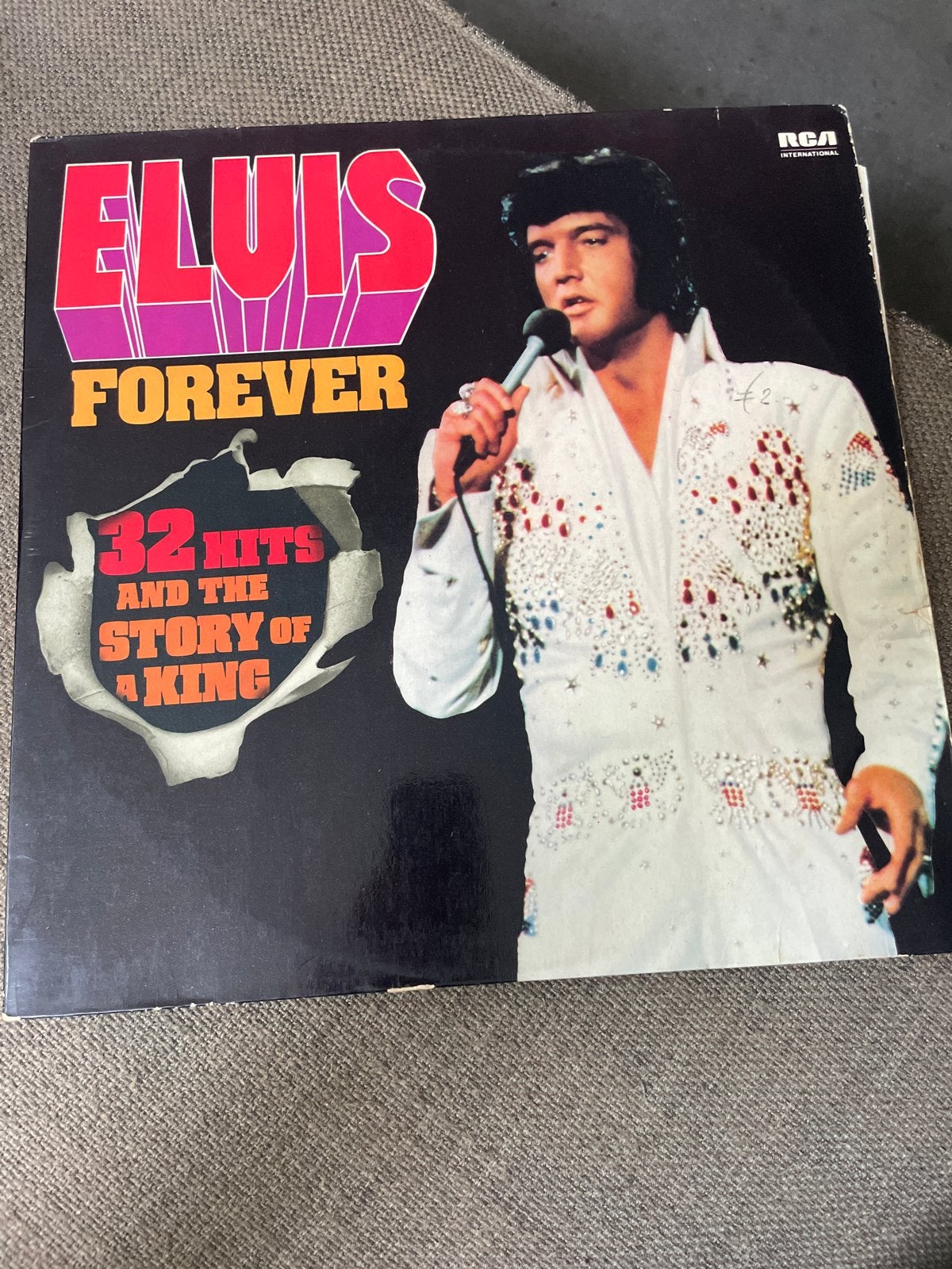 Elvis Forever - 32 Hits and the Story of a King LP, Gebruikt, Pop, Ophalen of Verzenden, 12 inch