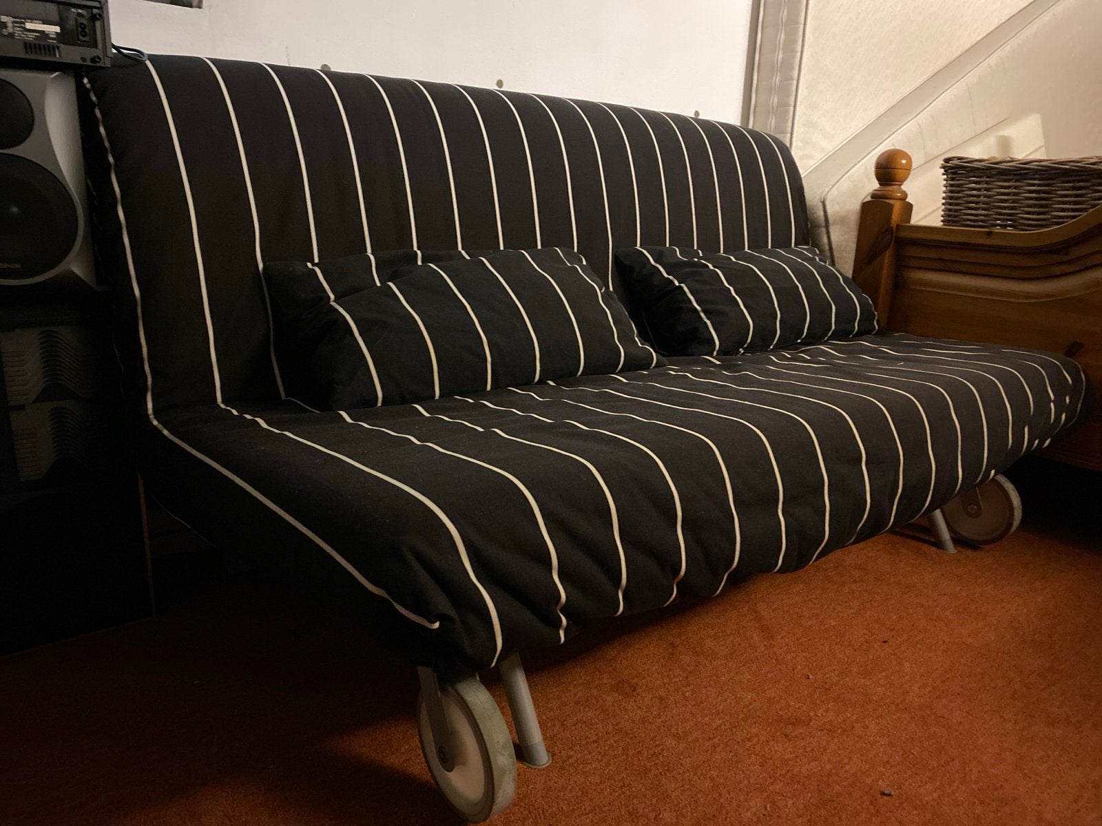 Slaapbank 2x1.60m met stalen frame, demonteerbaar, Ophalen, Gebruikt, Zwart, Tweepersoons