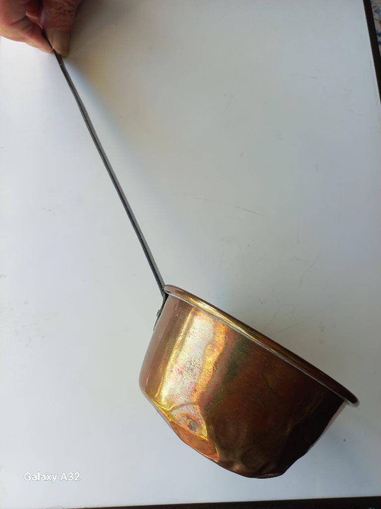 Oude grote koperen pollepel, lepel met ijzeren steel 26 cm, Ophalen of Verzenden, Koper
