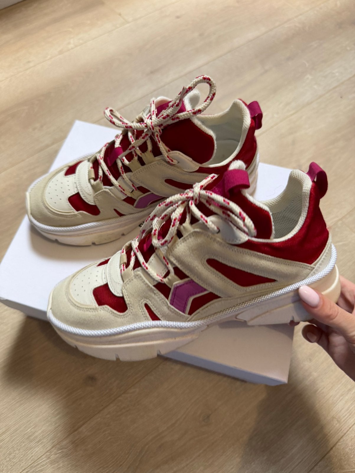 Originele isabel marant sneakers schoenen kindsay maat 38, Kleding | Dames, Schoenen, Ophalen of Verzenden, Zo goed als nieuw
