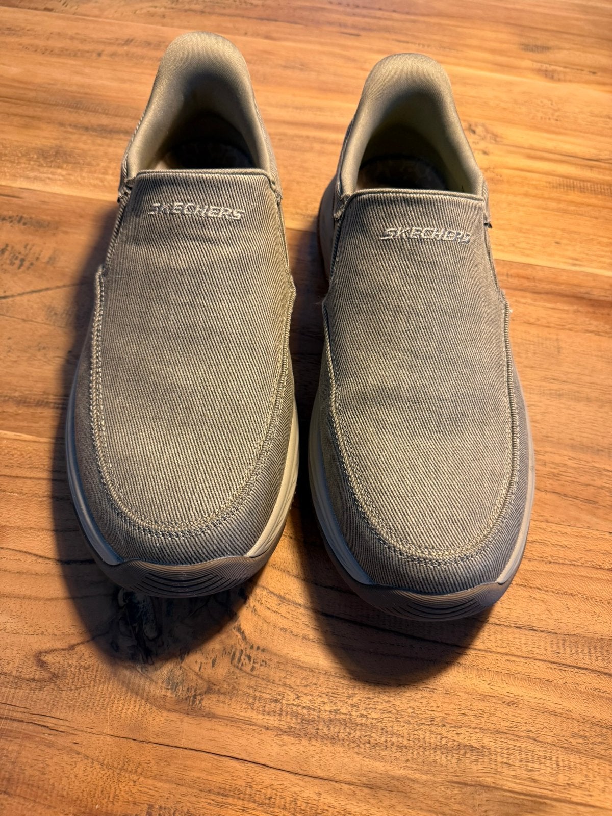 SKECHERS ALS NIEUW MAAT 43, Ophalen, Zo goed als nieuw, Zwart