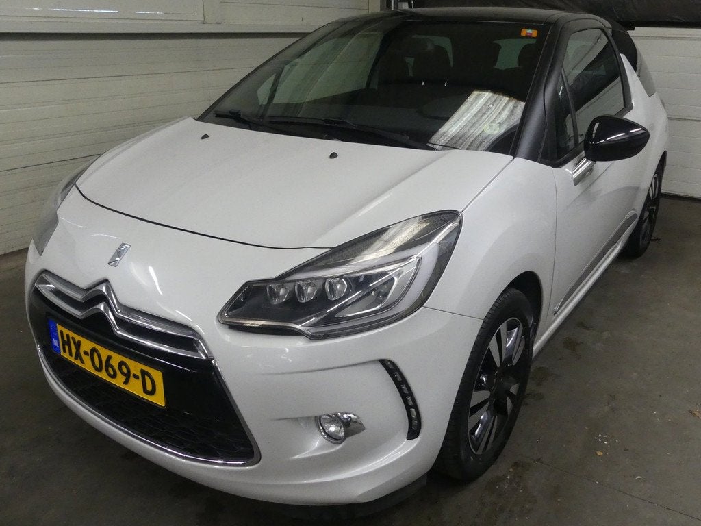 Citroen DS3 1.2 PureTech So Chic - Cruise Control - Mooie Au, Voorwielaandrijving, Stof, Gebruikt, 1199 cc