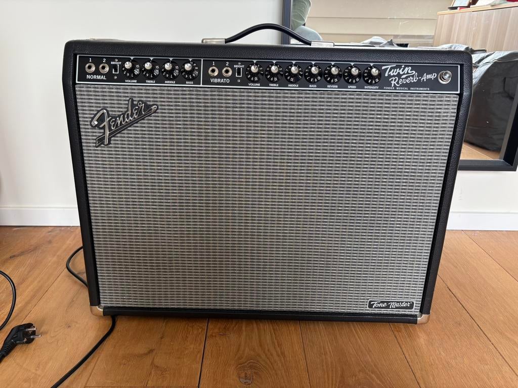 Fender Twin Reverb Tonemaster, Muziek en Instrumenten, Ophalen, Zo goed als nieuw, Minder dan 50 watt