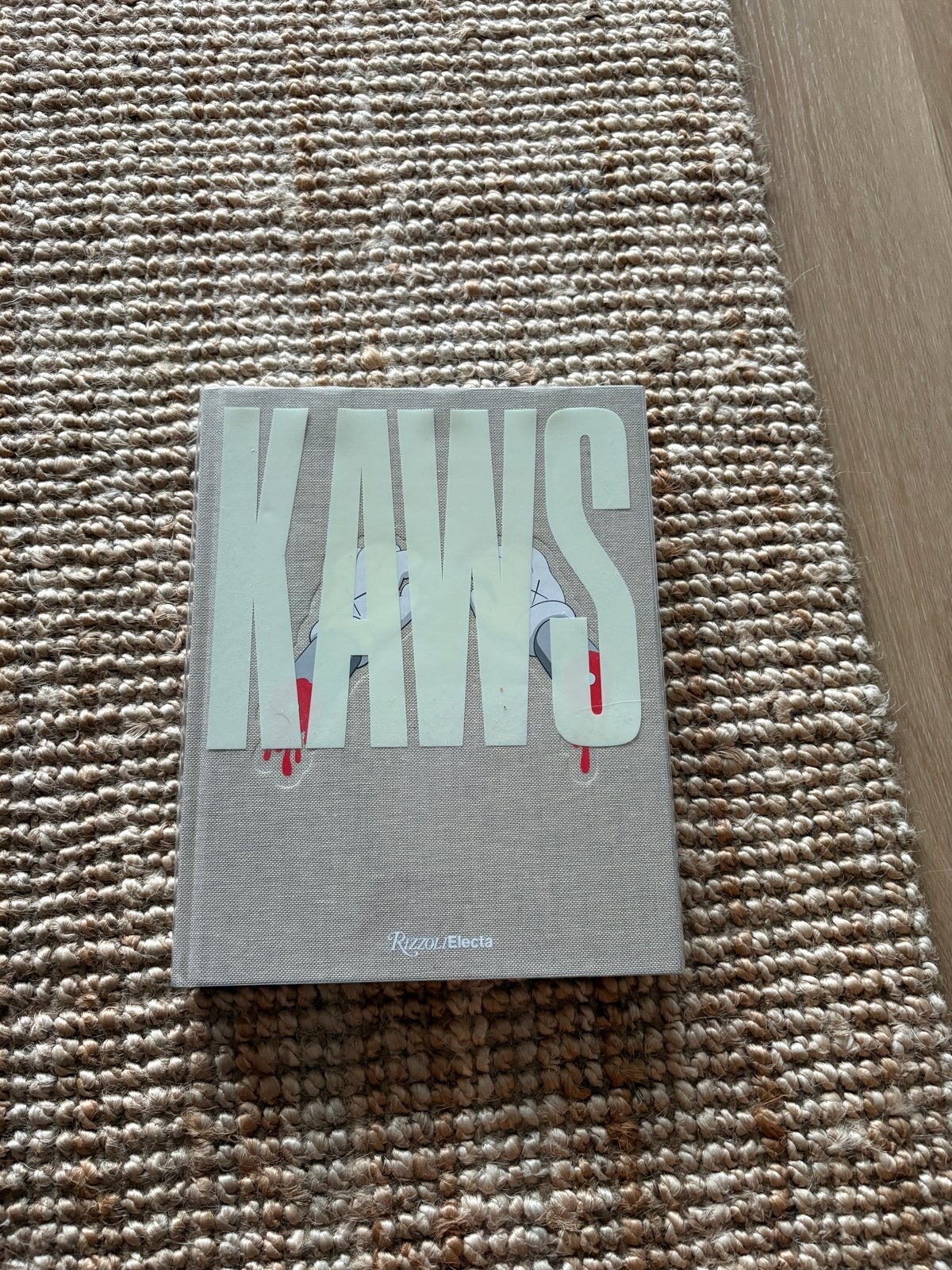 KAWS Rizzoli Electa Kunstboek - Zo goed als nieuw, Ophalen of Verzenden, Zo goed als nieuw, Amerika