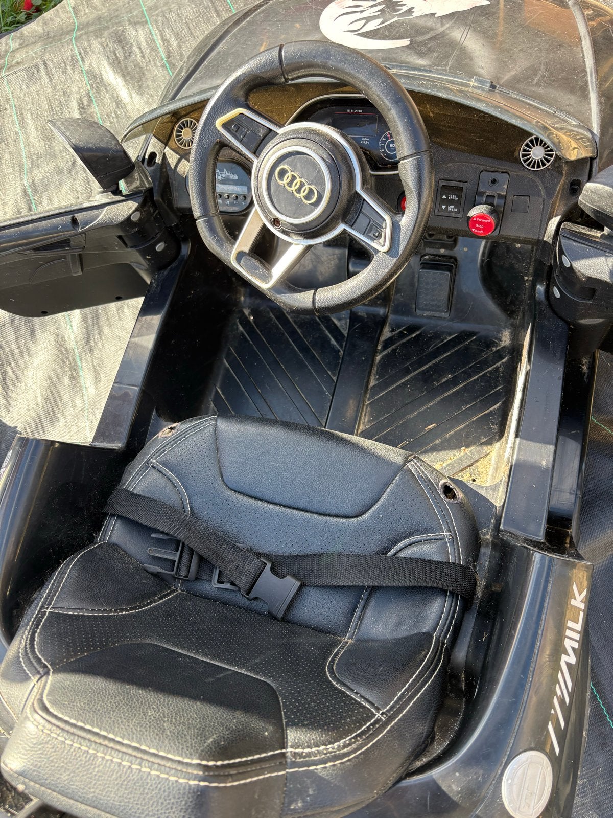 Audi TT RS kinderauto met nieuwe accu en afstandsbediening, Kinderen en Baby's, Ophalen, Gebruikt, Overige typen