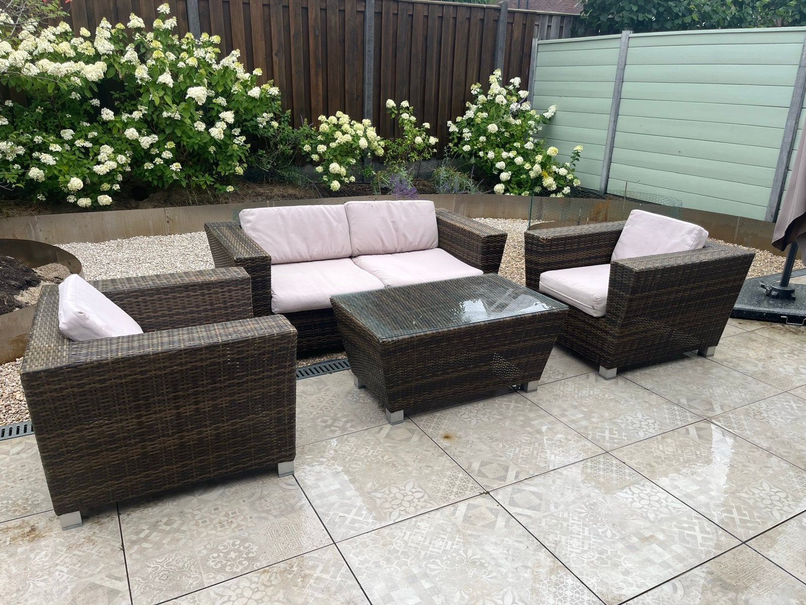 Kunststof tuinset met kussens – compleet, Tuin en Terras, Ophalen, 4 zitplaatsen, Kunststof, Gebruikt