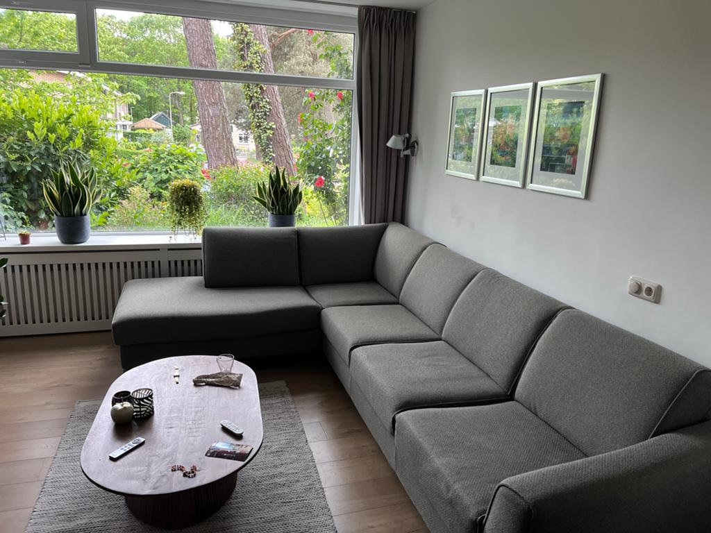 Comfortabele grijs/groene hoekbank, Huis en Inrichting, Banken | Bankstellen, Ophalen, Gebruikt, Hoekbank, 300 cm of meer