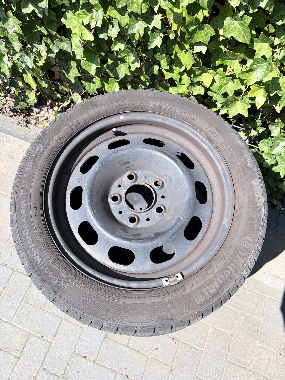 Winterbanden op stalen velgen 195/55 R16 incl TPMS SENSOREN, Ophalen, Gebruikt