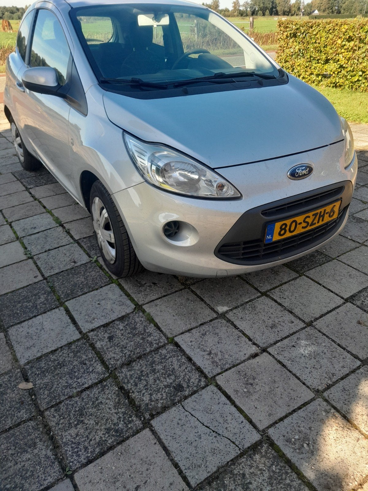Ford KA te KOOP.., Auto's, Stof, Zwart, Ka, Particulier