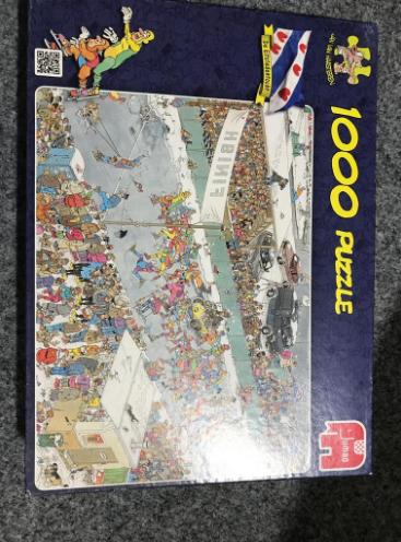Jan van Haasteren puzzel van 1000 stukjes “de elfstedentocht, Hobby en Vrije tijd, Denksport en Puzzels, Ophalen, 500 t/m 1500 stukjes