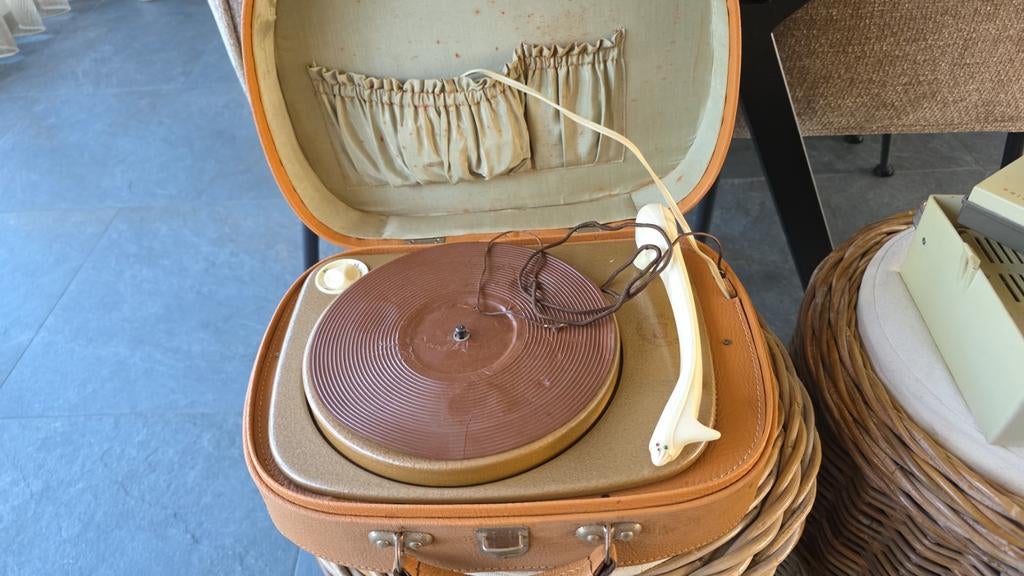 Vintage Koffer Platenspeler - Draagbaar en Charmant, Ophalen of Verzenden, Gebruikt, Platenspeler, Overige merken