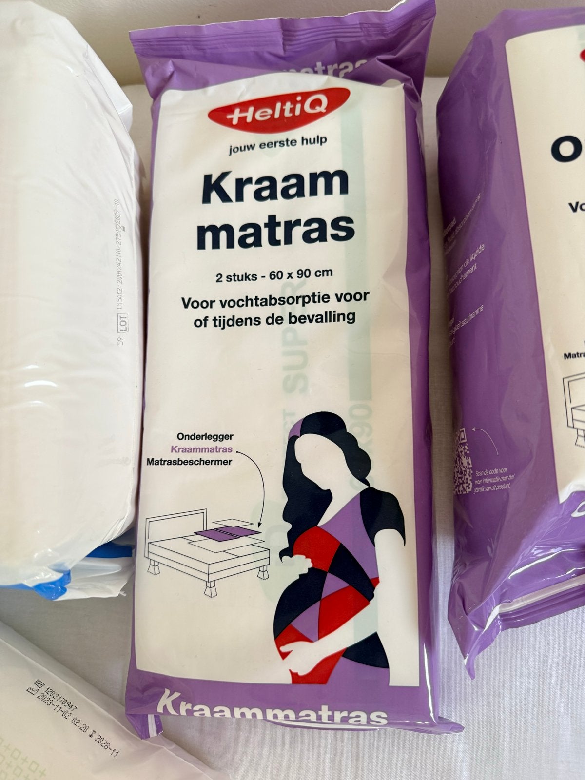 Kraampakket: Onderleggers, Kraammatras en Maandverband, Ophalen of Verzenden, Nieuw