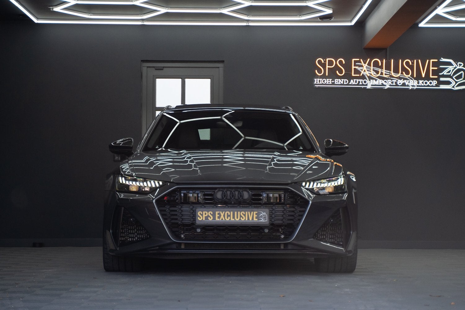 Audi A6 Avant RS 6 TFSI quattro / B&O 3d/ Milltek / Keramisc, Auto's, Automaat, RS6, Leder, Vierwielaandrijving