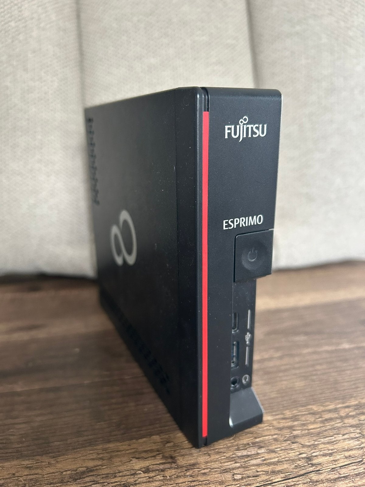 Fujitsu Esprimo G5010 i5 10e GEN mini PC, Computers en Software, Desktop Pc's, Ophalen of Verzenden, Zo goed als nieuw, SSD