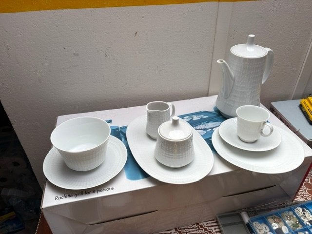 servies Hutschenreuther, Ophalen