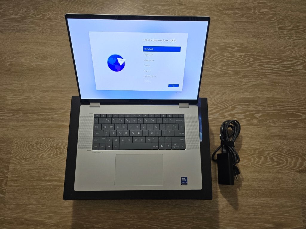 HP OmniBook X Flip 2-in-1 as0655nd 16" 32GB 2TB i7 + Sleeve, Computers en Software, Gebruikt, HP >, Met touchscreen, Ophalen of Verzenden