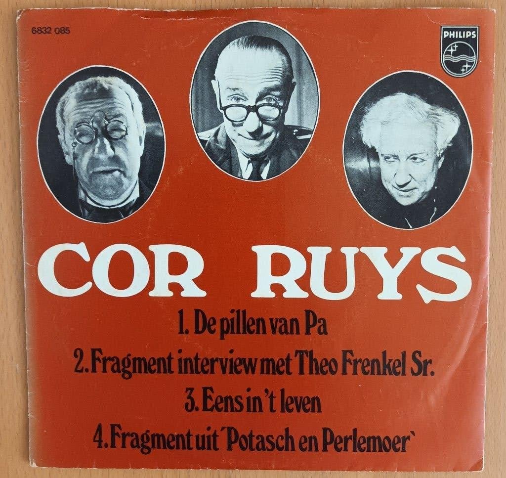 Cor Ruys  (EP Philips 6832 085), Fotohoes, 7 inch, Ophalen of Verzenden, Levenslied of Smartlap
