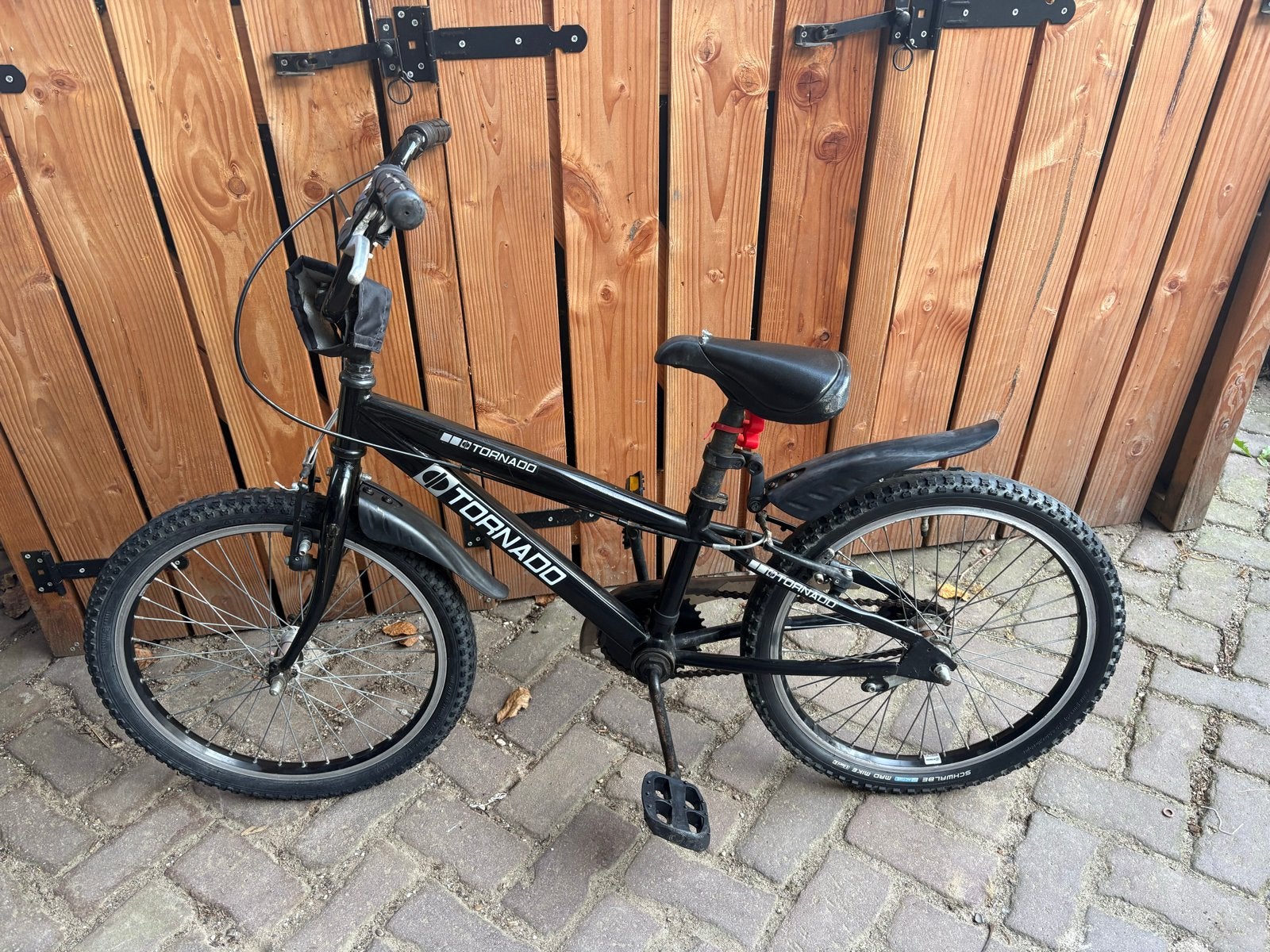 Tornado BMX fiets - 20 inch - Zwart, Fietsen en Brommers, Ophalen, Terugtraprem, Staal, Voetsteunen