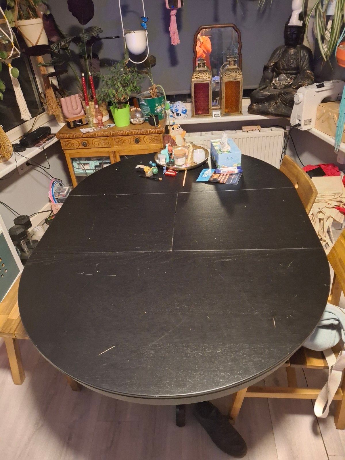Uitschuifbare IKEA tafel - zwart, met lichte gebruikssporen, Ophalen, Gebruikt, Vier personen, Ovaal