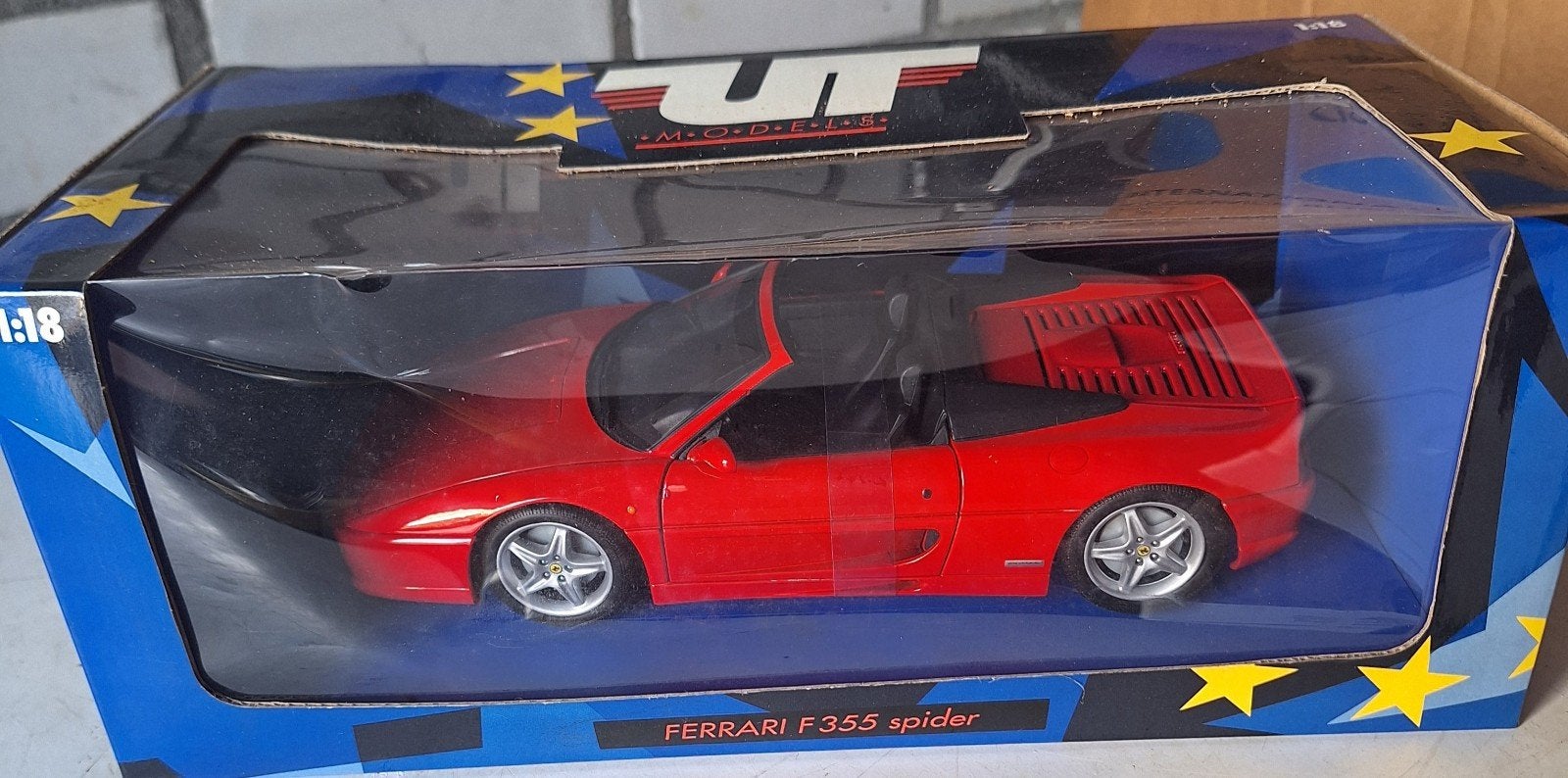 ut models ferrari f355 spider schaal 1.18, Ophalen of Verzenden, Zo goed als nieuw, Auto, UT Models