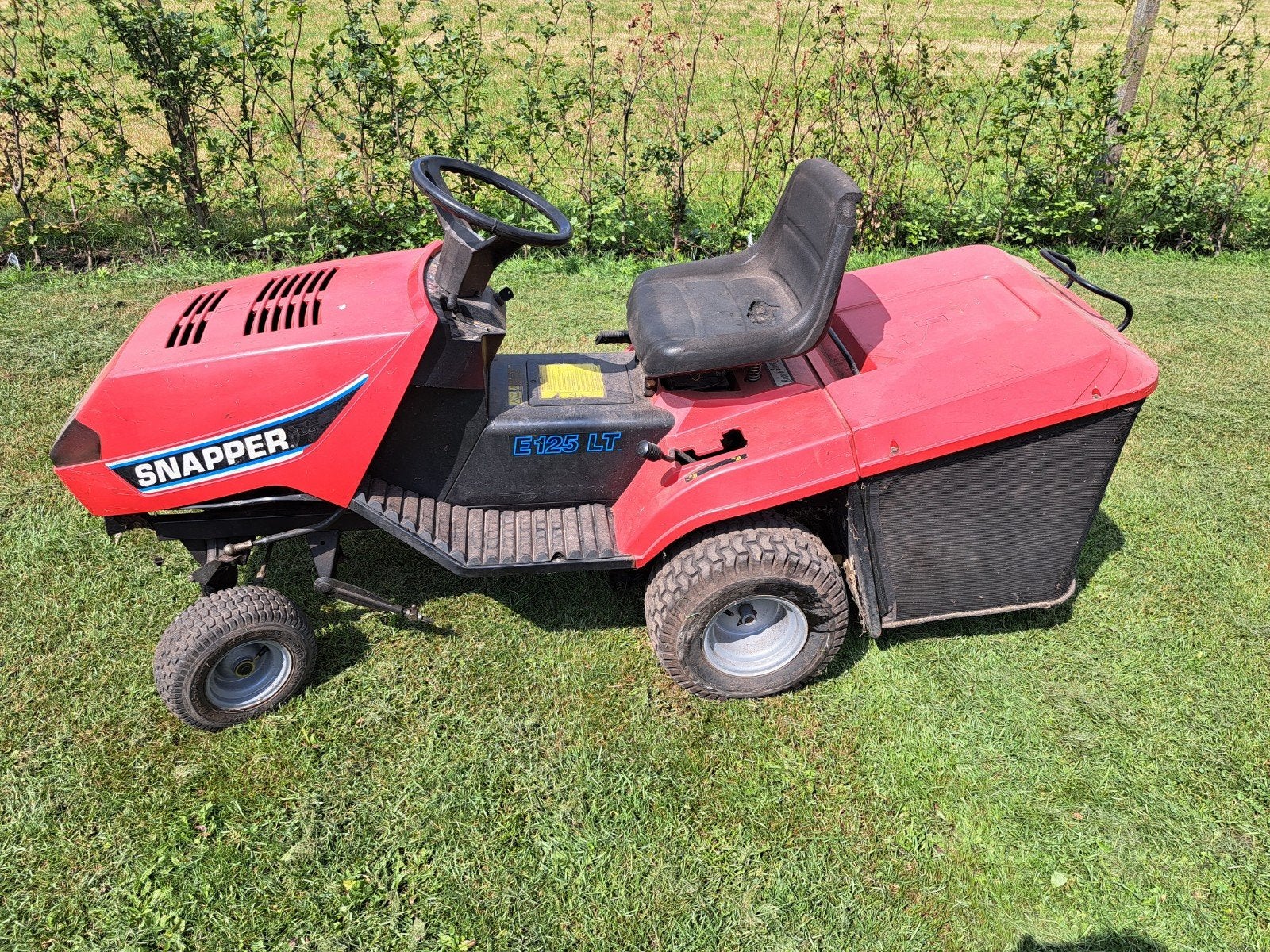 zitmaaier grasmaaier tuin tractor Snapper B&S 12.5 Maaier, Ophalen, Gebruikt