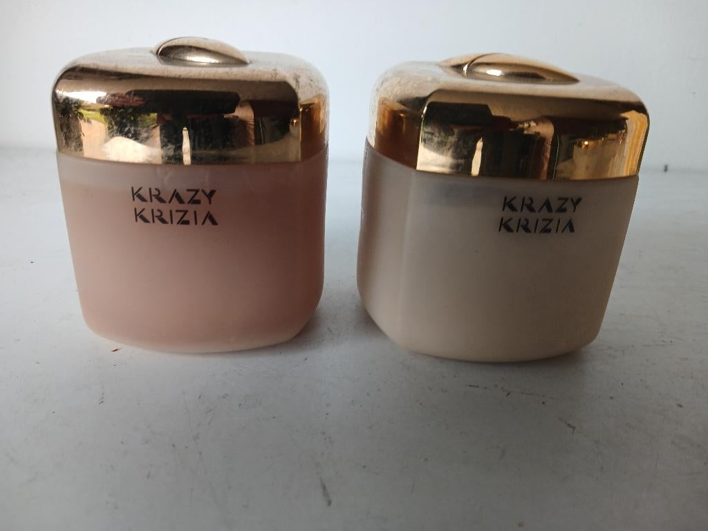 RARITEIT !!!! Krazy Krizia bodylotion en doucheschuim elk, Verzenden, Nieuw, Overige typen, Gevuld