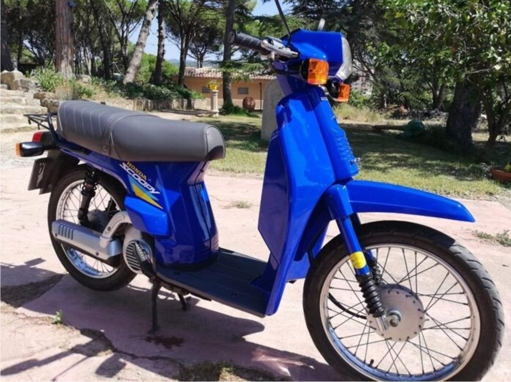 Honda scoopy sh50 onderdelen met spaak wielen 1986, Fietsen en Brommers, Brommeronderdelen | Oldtimers, Ophalen of Verzenden, Gebruikt