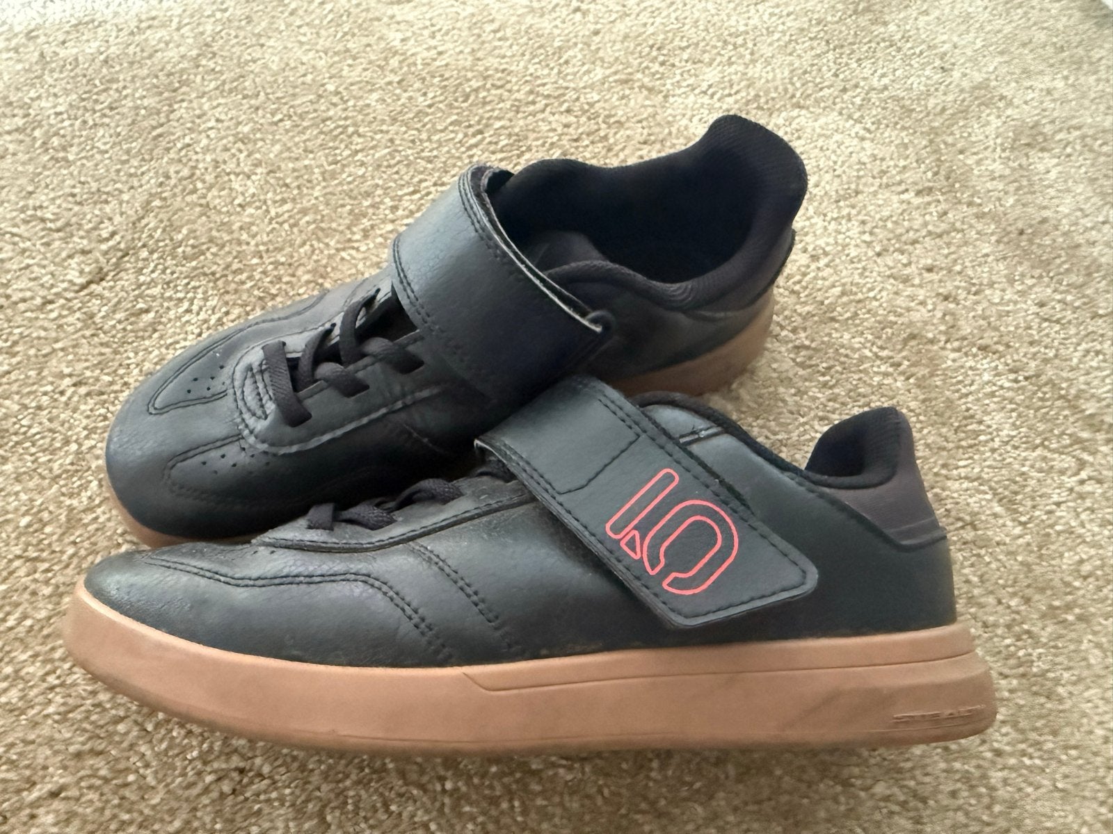 Five Ten MTB schoenen maat 35 Adidas, Gebruikt, Kinderen, Schoenen, Overige maten