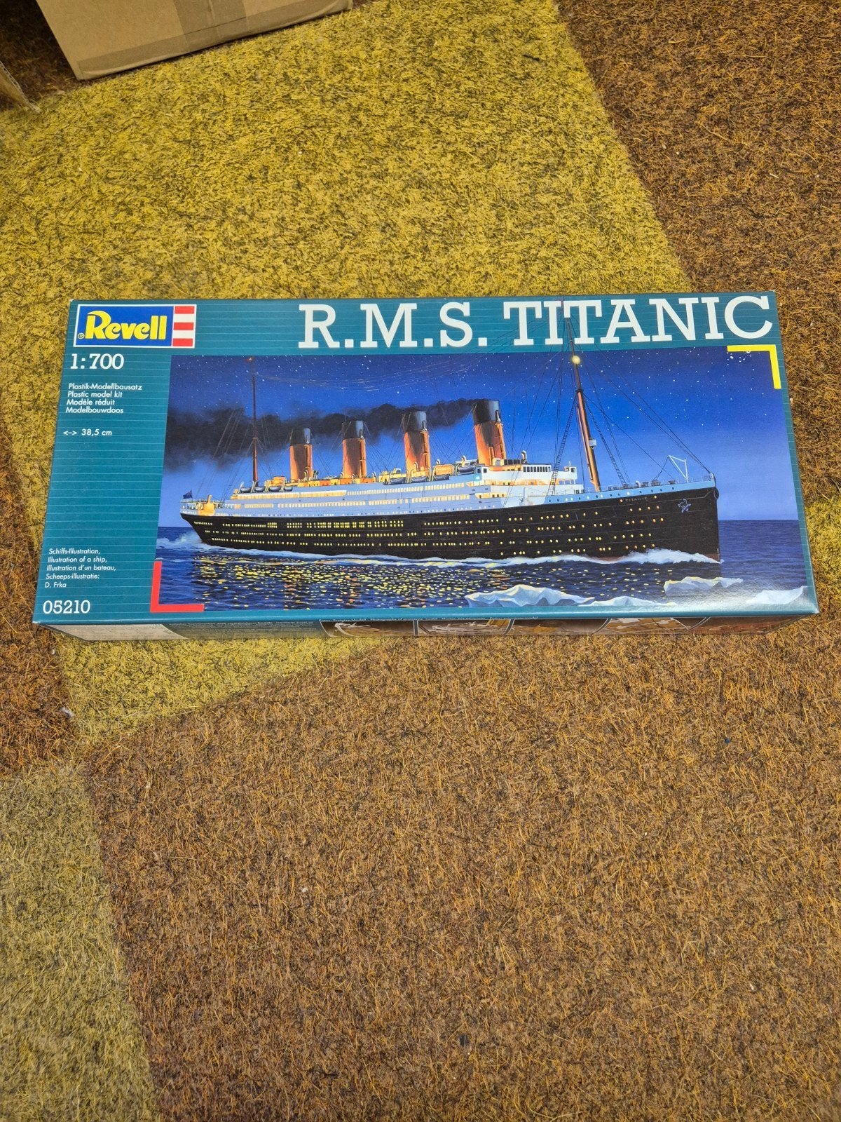 Revell 05210 R.M.S. Titanic, Ophalen of Verzenden, Nieuw, 1:200 of kleiner, Revell