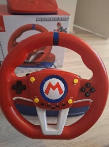 Nintendo Switch Mario Kart Stuur (rood), Ophalen, Zo goed als nieuw, Met 1 controller, Switch Original