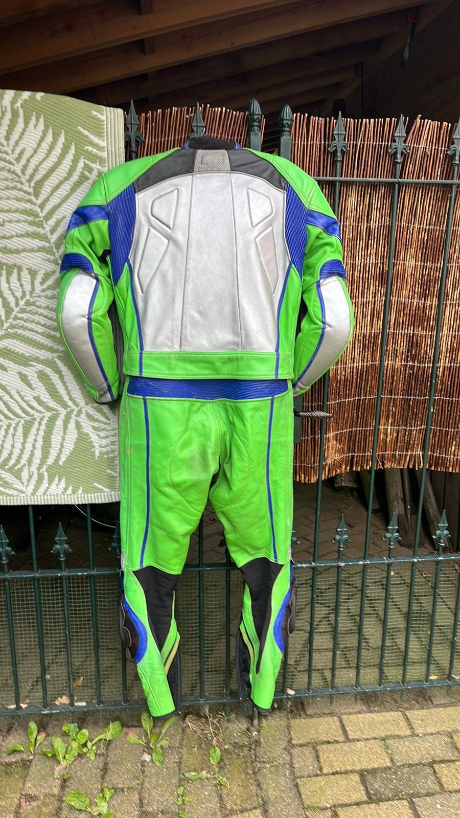 Prachtig Kawasaki groen Büse leren racepak, 750 cc, 4 cilinders, Motorrijbewijs A, Gebruikt