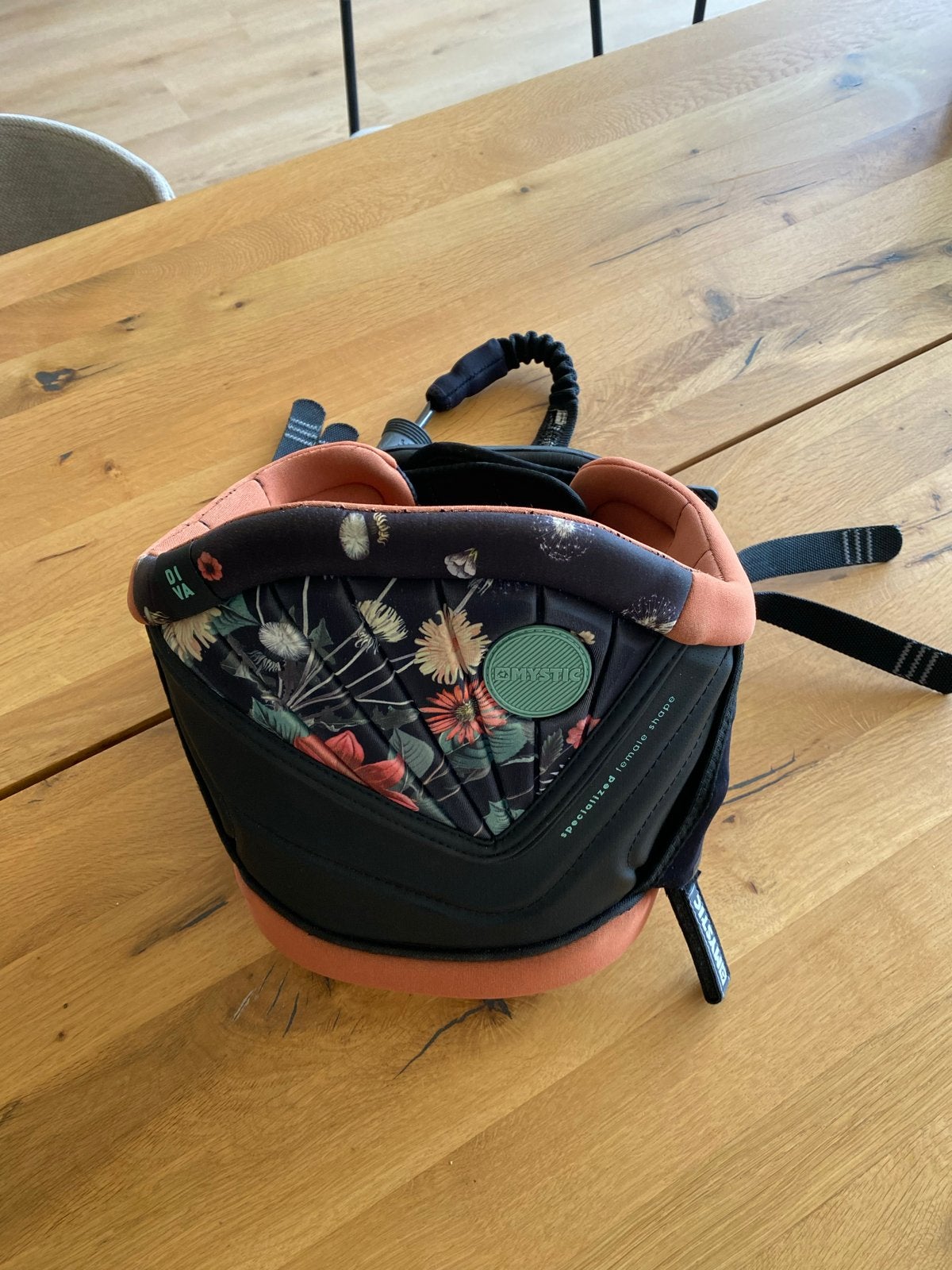 Mystic Diva Harnas Maat S, Watersport en Boten, Kitesurfen, Trapeze, Geen board, Ophalen of Verzenden, Zo goed als nieuw