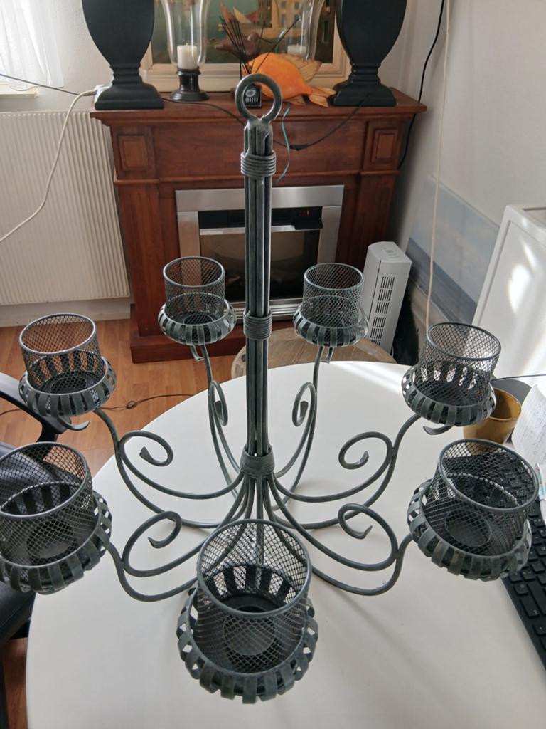 Grote metalen kandelaar voor 7 kaarsen, Huis en Inrichting, Woonaccessoires | Kandelaars en Kaarsen, Gebruikt, 25 tot 50 cm, Ophalen of Verzenden