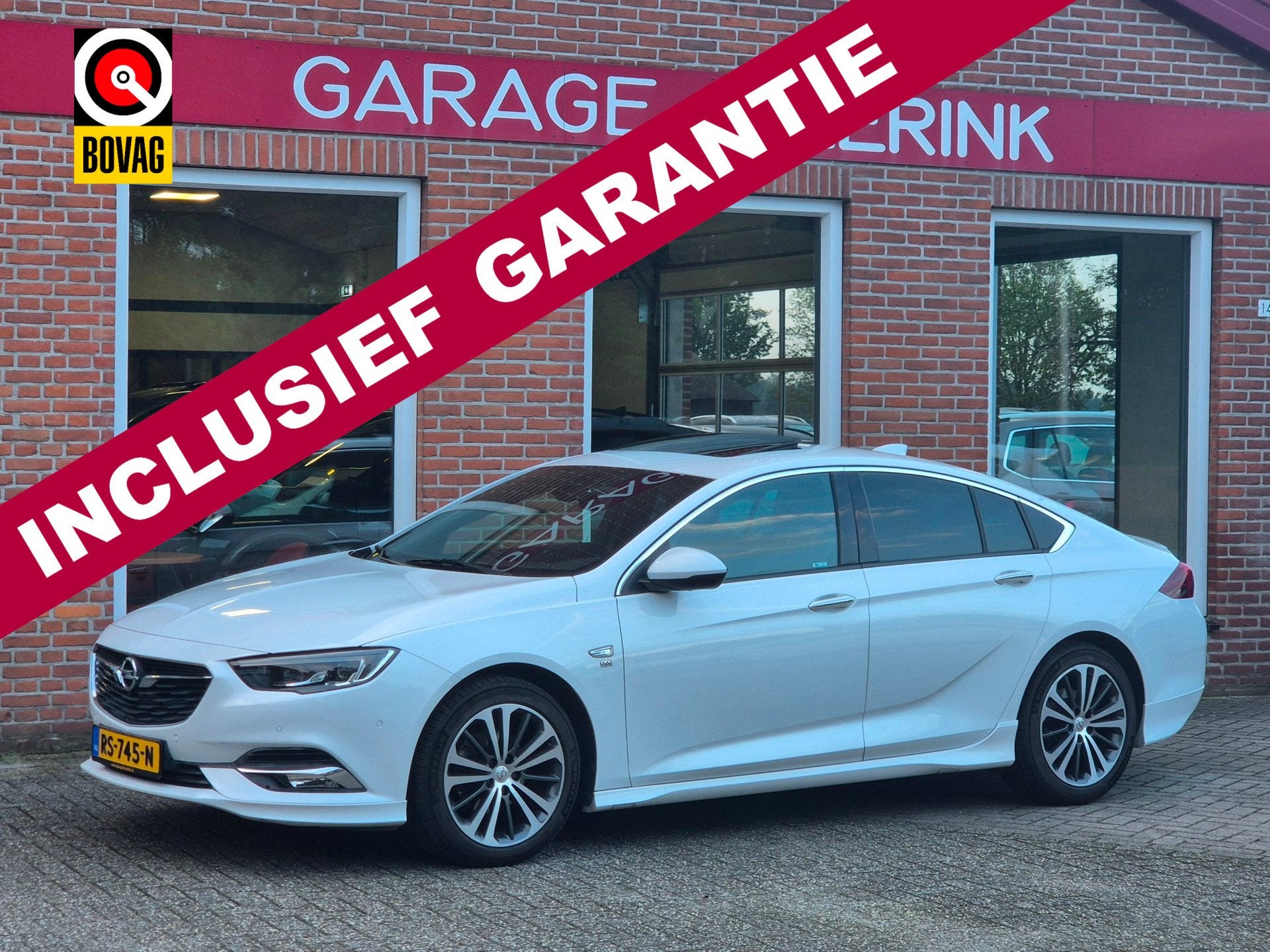 Opel Insignia Grand Sport 1.5 Turbo Business Executive OPC L, Voorwielaandrijving, Gebruikt, 4 cilinders, Wit