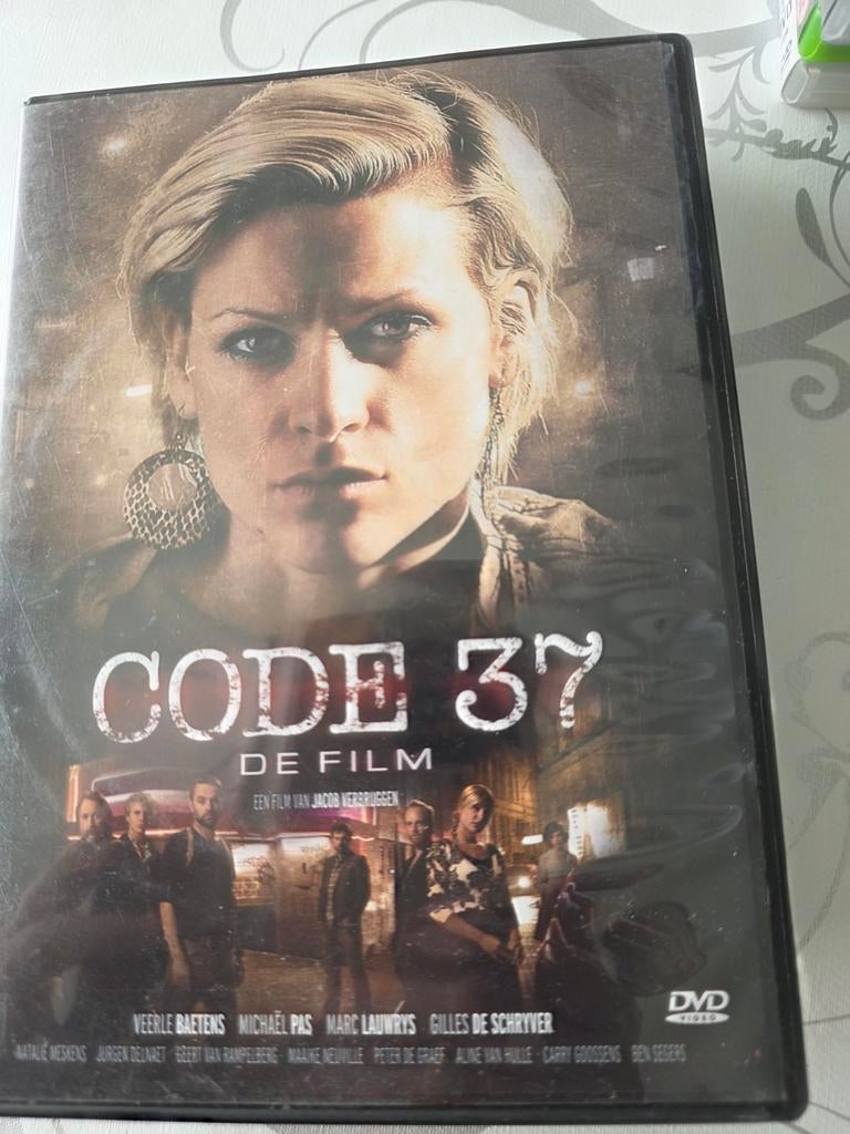 Code 37, Vanaf 12 jaar, Ophalen of Verzenden, Gebruikt