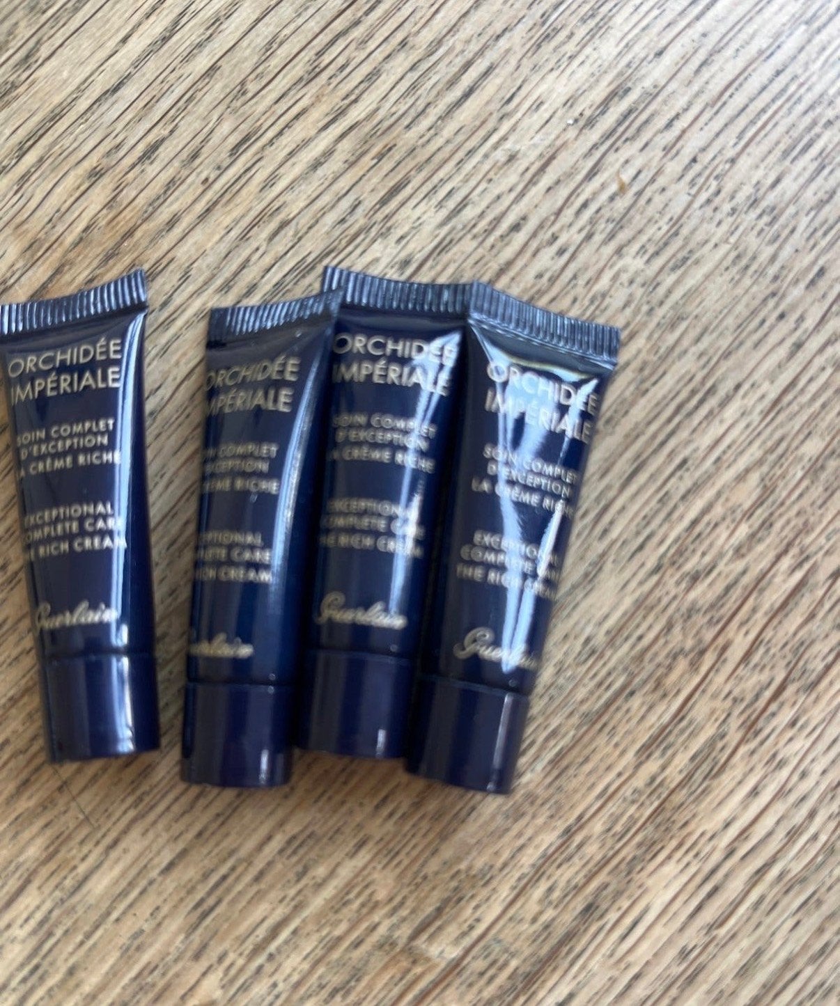 Guerlain Orchidée Impériale Crème Riche - 4x Samples, Verzenden, Nieuw, Gehele gezicht, Verzorging