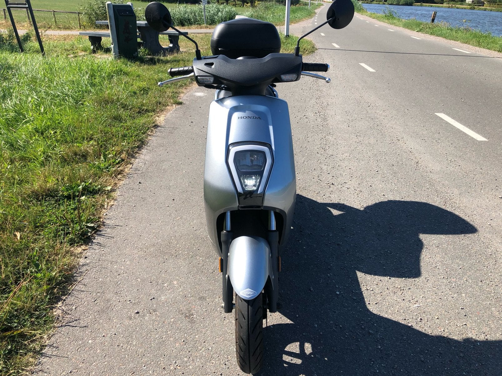 Honda EM1 e: elektrische scooter, Ophalen, Maximaal 45 km/u, Elektrisch, Zo goed als nieuw
