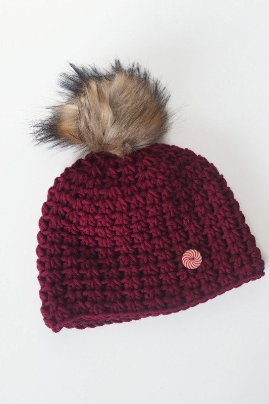 Leuke rode muts met pompon voor kind, 110 t/m 116, Jongen of Meisje, Handgemaakt, Nieuw