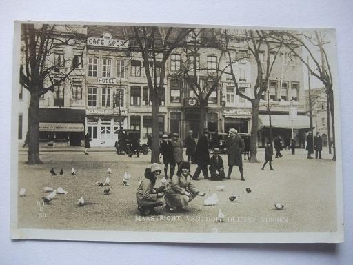 P263 Maastricht - Vrijthof, duifjes voeren, Verzenden, 1920 tot 1940, Ongelopen, Limburg