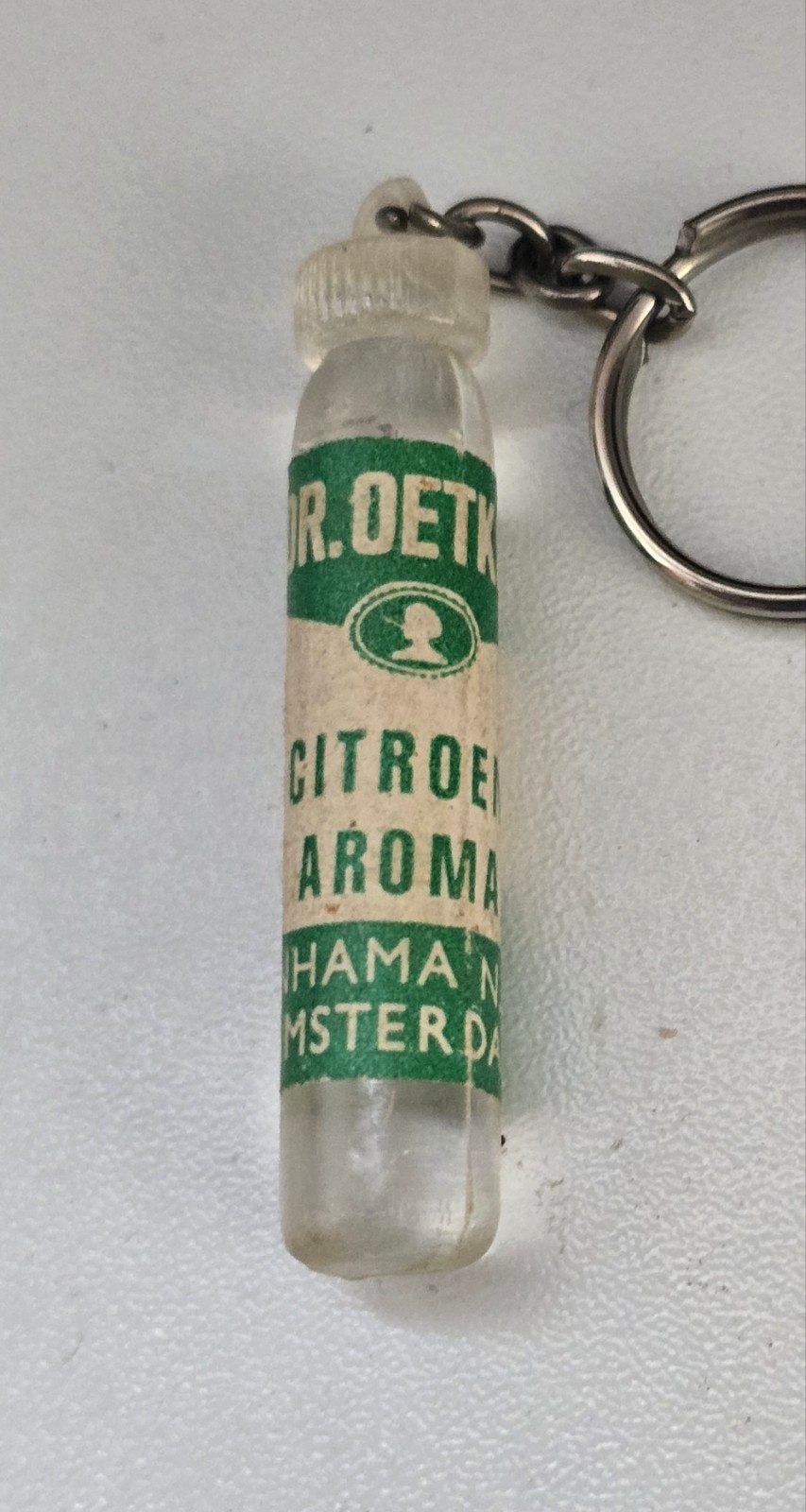 Vintage sleutelhanger Dr. Oetker Citroen Aroma en NCRV, Ophalen of Verzenden, Gebruikt, Overige typen