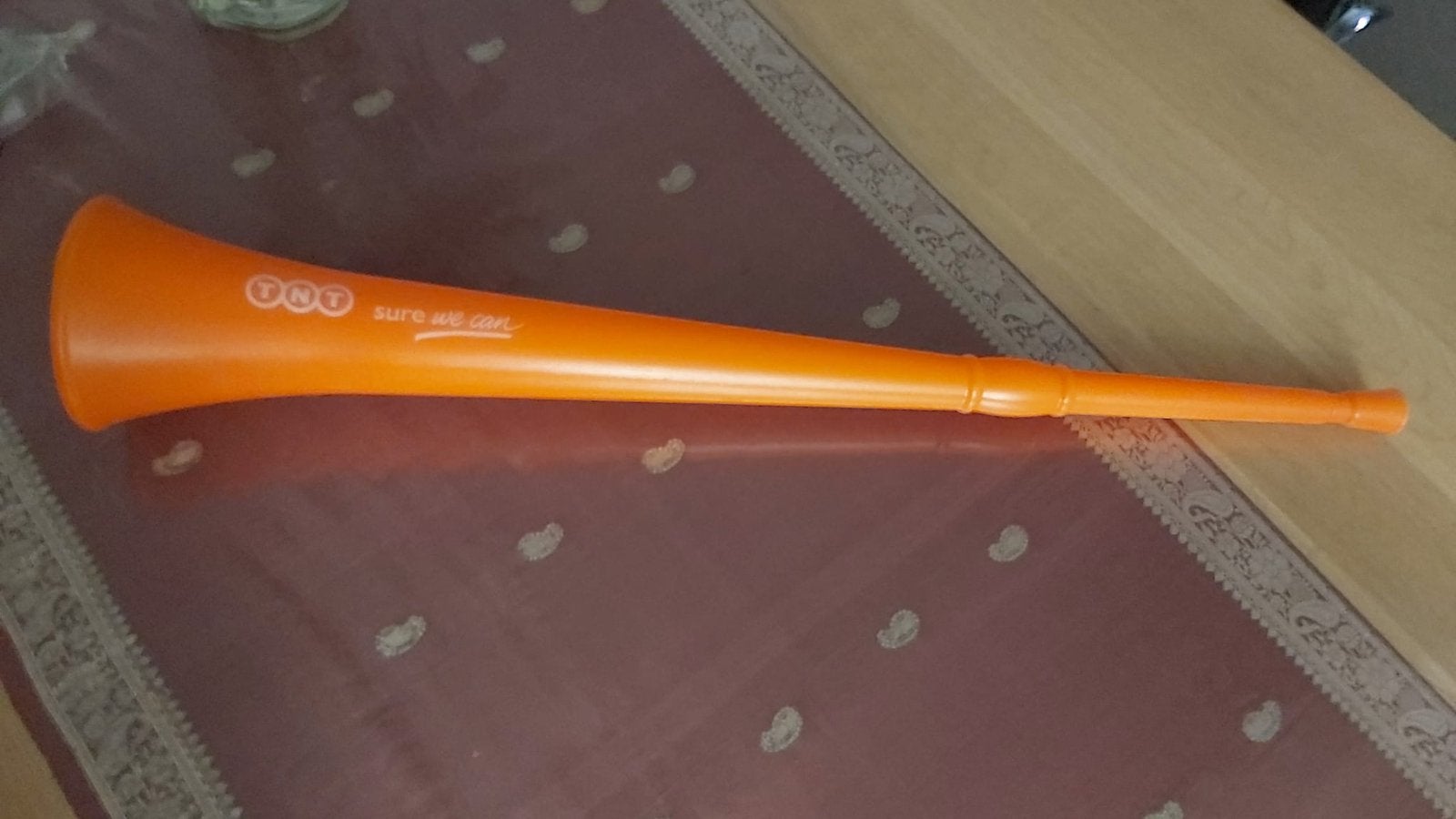 Vuvuzela, Ophalen, Nieuw