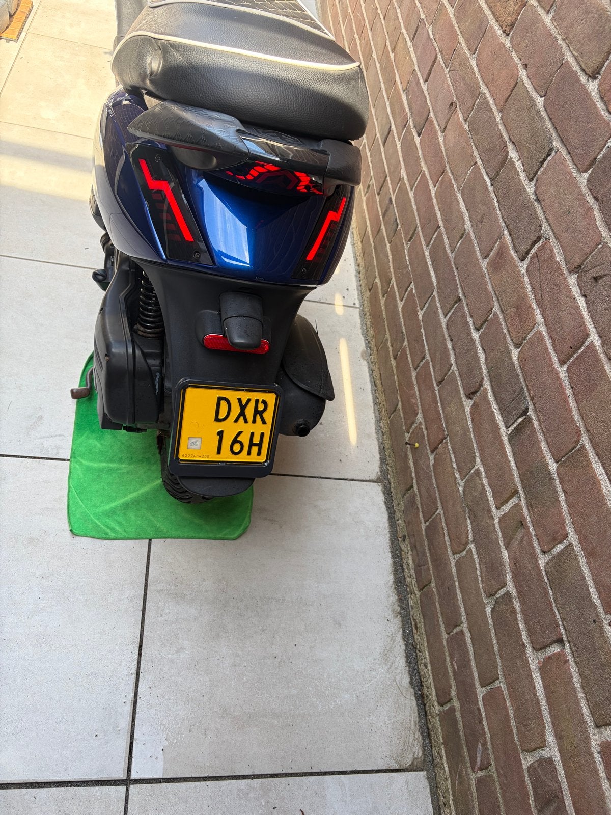 Piaggio Zip 2020 4T 3V - Zo goed als nieuw, Ophalen, Maximaal 45 km/u, Zip, Zo goed als nieuw