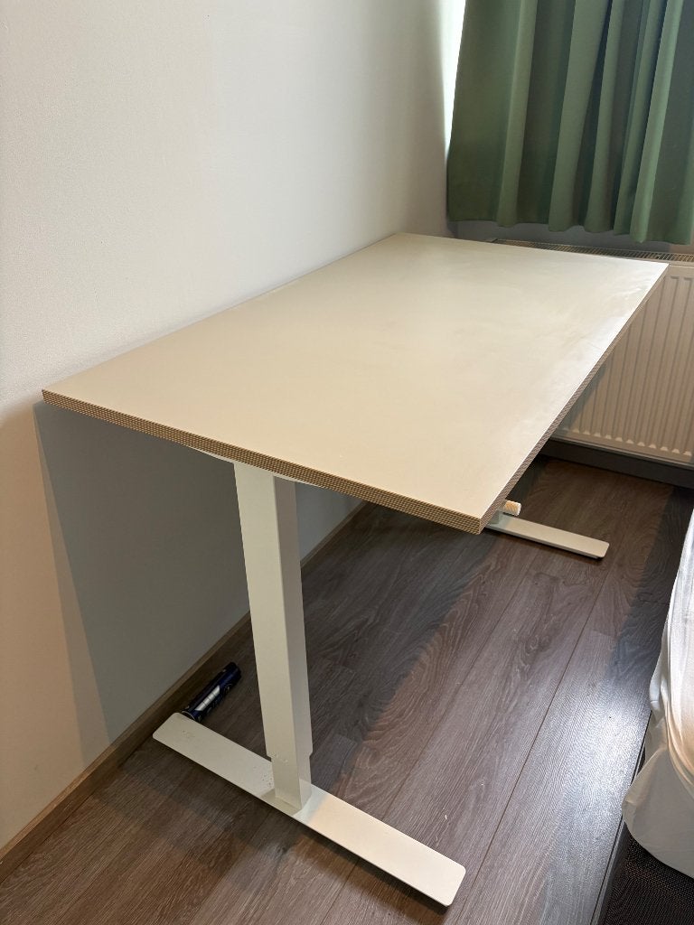 Bureau zit/sta, Ophalen, Zit-sta bureau, 160 cm, Gebruikt