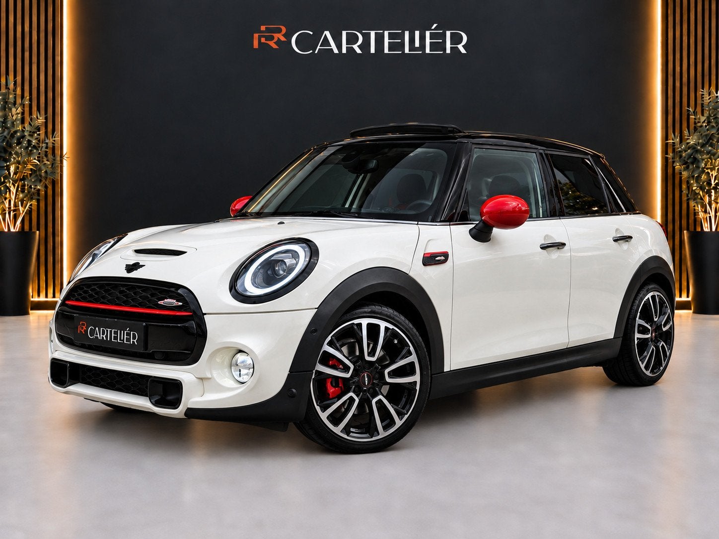 Mini Cooper S 2.0 John Cooper Works | Pano | Carplay | JCW K, 1998 cc, Gebruikt, 4 cilinders, Met garantie (alle)