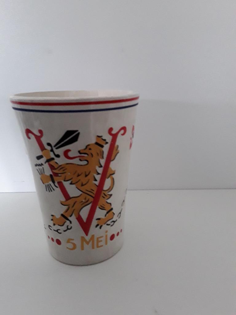 Beker koningshuis, Ophalen of Verzenden