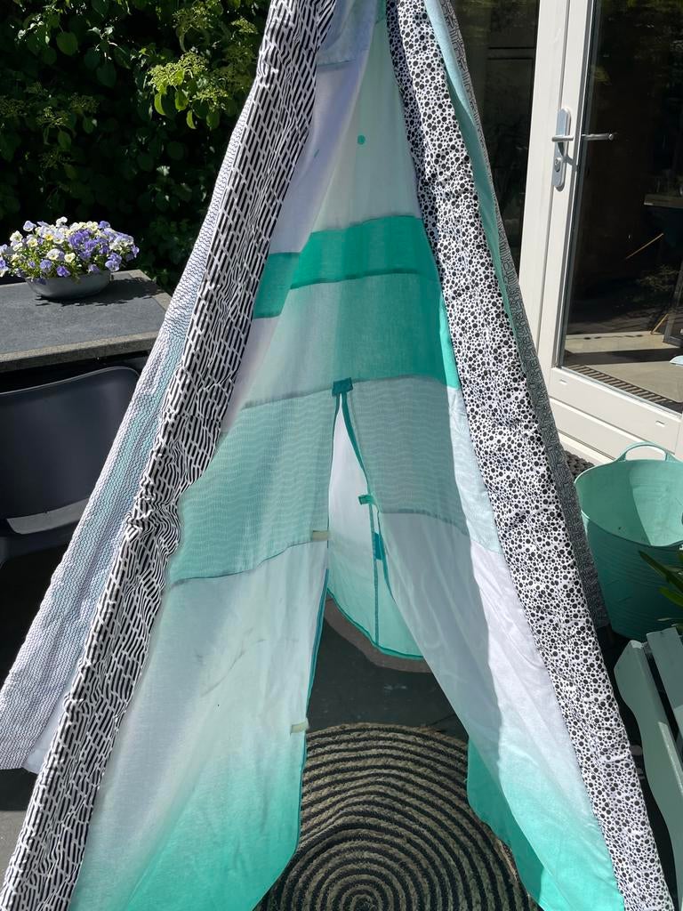 Tipi tent voor kinderen - speelplezier binnen en buiten, Ophalen, Gebruikt